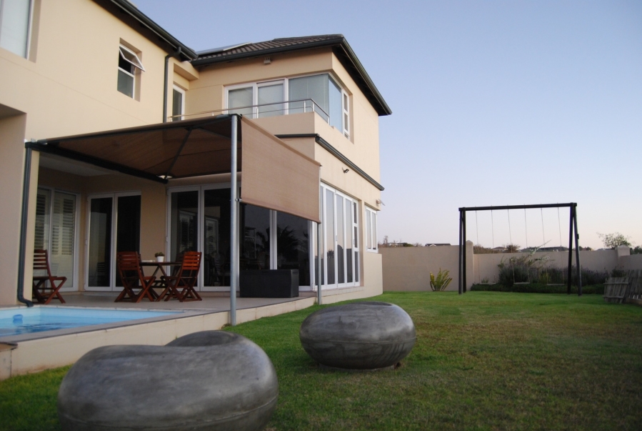 5 Bedroom Property for Sale in Country Club Western Cape
